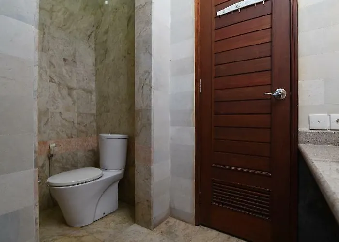 Starloka Saba Bali Hotel 2*